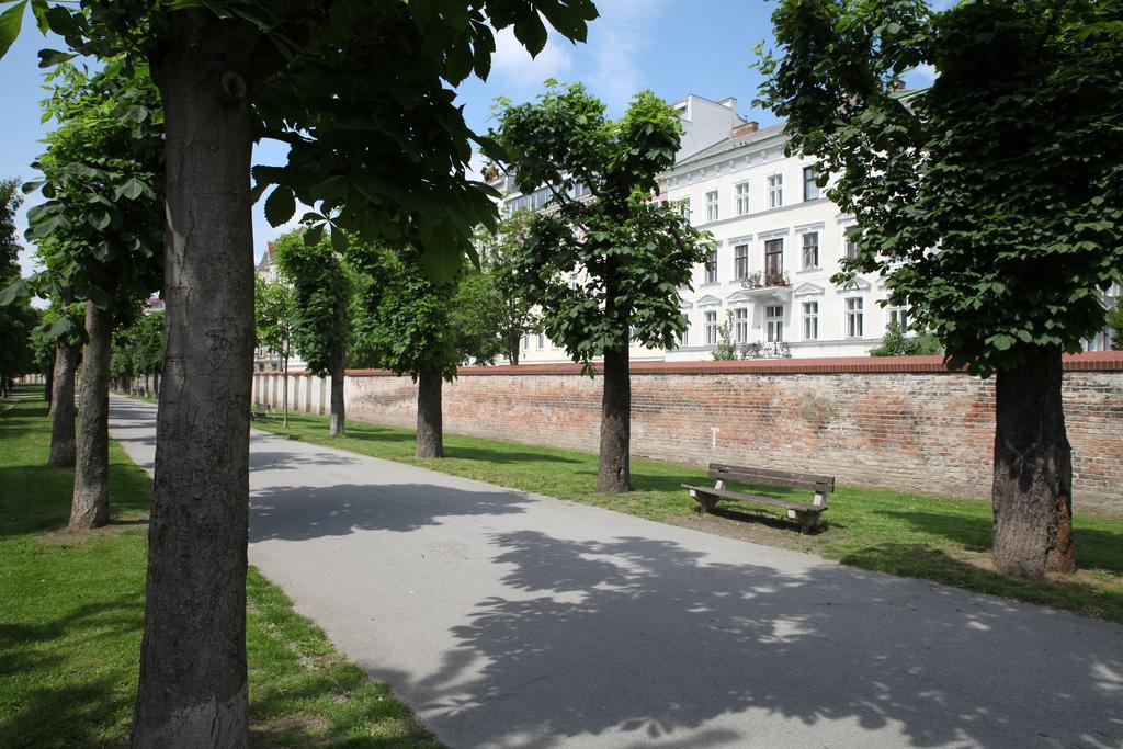Casa Nostra - Ruhig & Zentral Wohnen Am Augarten Bécs Kültér fotó